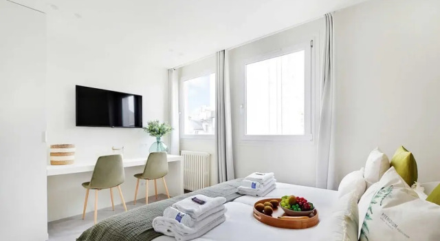 Charming Apartment - 1br/4p - Faubourg-du-roule, Забронировать Апартаменты/квартира Отели Парижа с парковкой, рядом с Свято-Троицкий собор и Русский православный духовно-культурный центр, Парковка