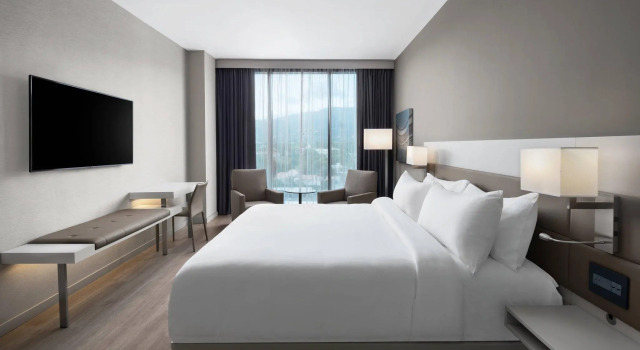 Двухместный люкс AC Hotel by Marriott Kingston, Jamaica