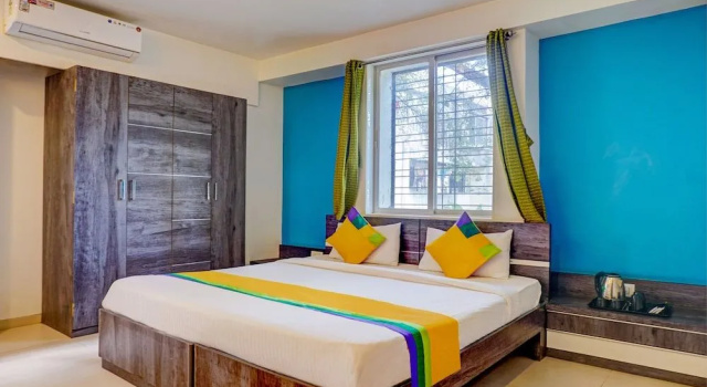 Treebo Trip The Upper Room, Забронировать Отель Отели штата Махараштры 3 звезды, 3*