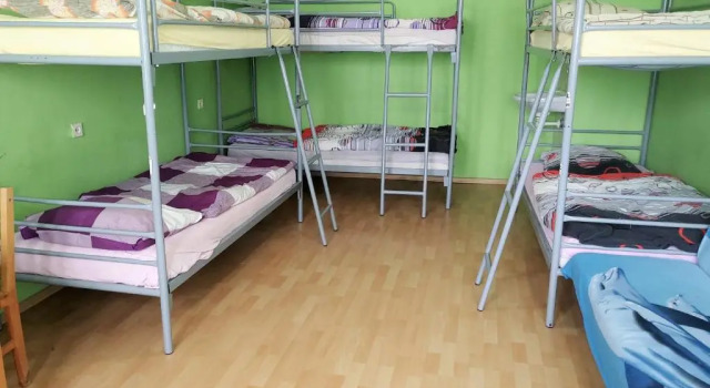 Кровать в общем номере Hostel Omega