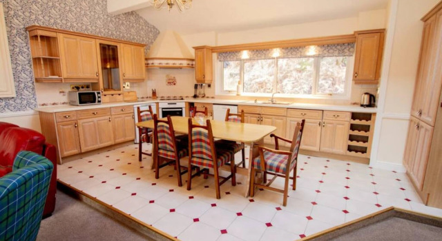 Loch Rannoch Highland Lodge 39, Book Hotel Loch Rannoch Perthshire