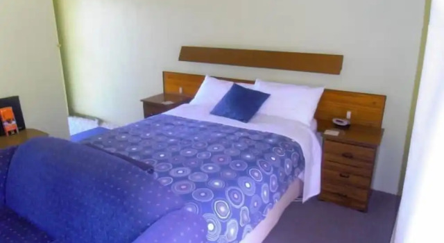 Opal Motel, Rezerwuj Motel Hotele w Gippsland ze śniadaniem, Śniadanie