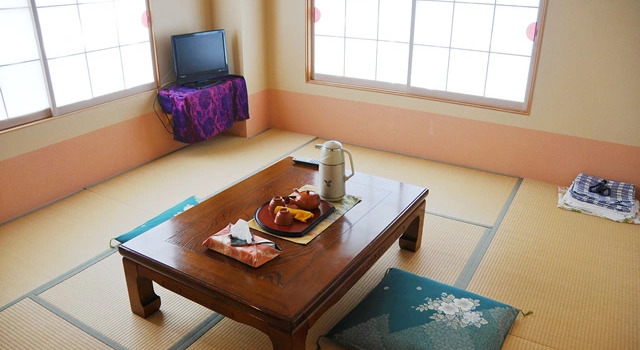 Nishi-Izu Futo Onsen Oyado Gorinkan, Забронировать Отель Нисиидзу 