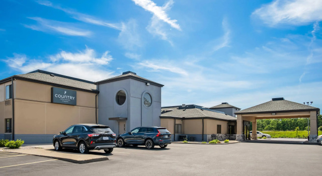 Country Inn & Suites by Radisson, Muskegon, MI, Забронировать Отель Отели Маскигон с завтраком, Завтраки