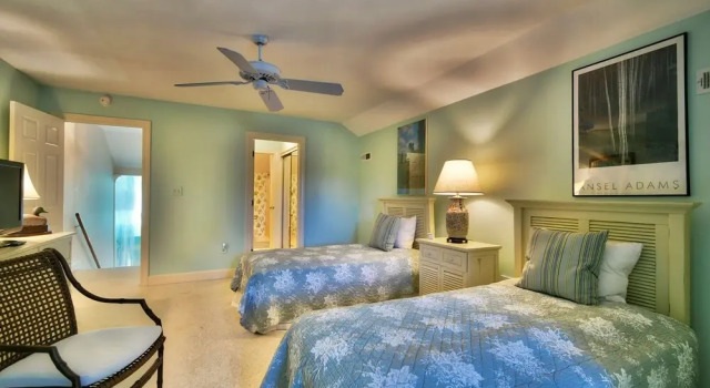 Fairway Oaks by Peace Vacations
