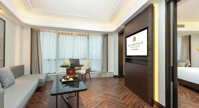 Люкс Executive Jinjiang Metropolo Hotel Guilin Elephant Trunk Hill Two Rivers and Four Lakes