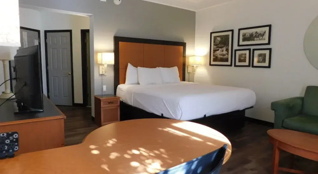 Номер Superior La Quinta by Wyndham Winston-Salem