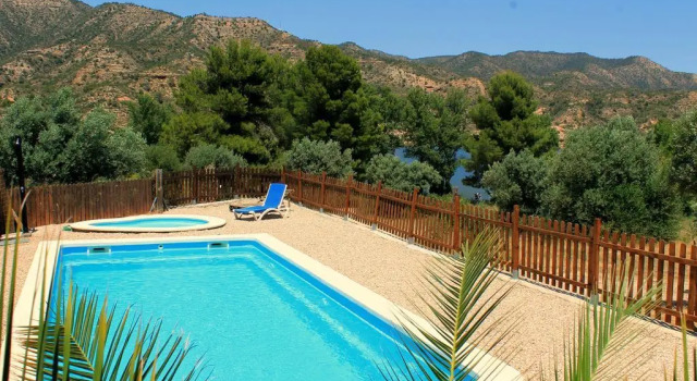 Camping Riba-roja, Réserver Camping Camping et glamping à Tarragone, Camping