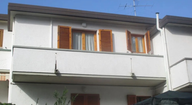 Residence Le Rose, Забронировать Отель Биббона Берег Этрусков