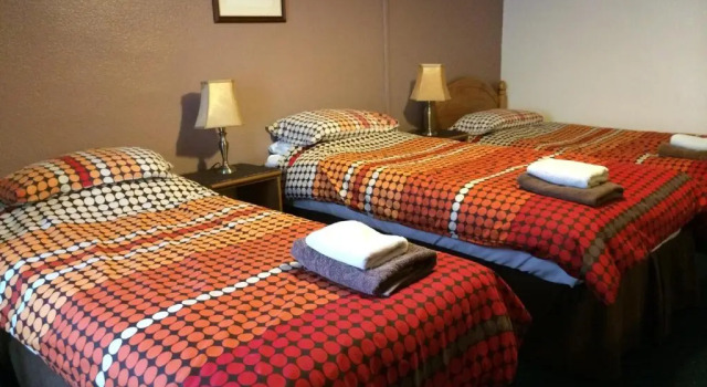 Номер Standard The Crown Hotel