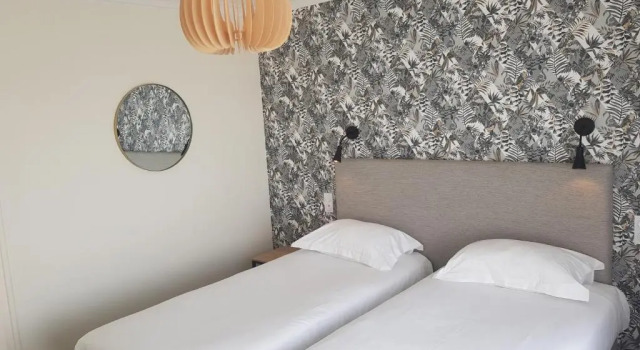Двухместный номер Superior The Originals Boutique, Hôtel Spa Le Triton, Roscoff