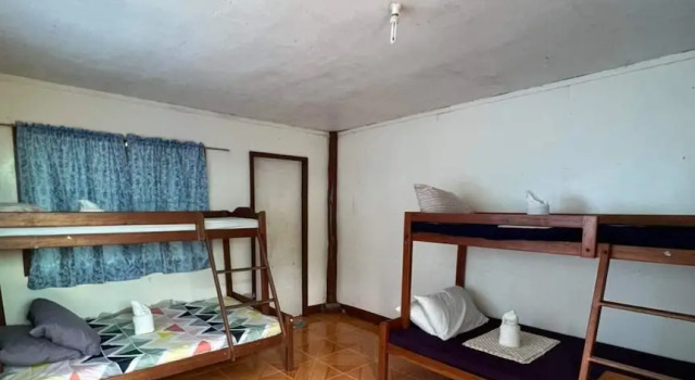 Четырёхместный семейный номер Standard Floresita's Beach Resort
