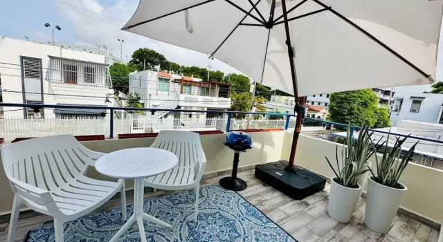 Люкс Deluxe с балконом и с видом на город Mansion Miraflores