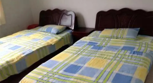 Yibin Lizhuang Guzhen Yuanyun Farmstay, Rezerwuj Hotel Yibin 