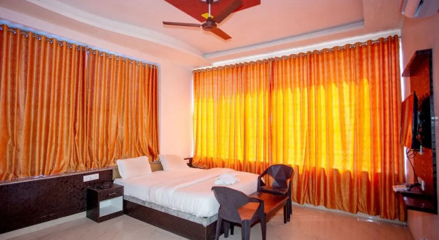 Hotel The Paradise