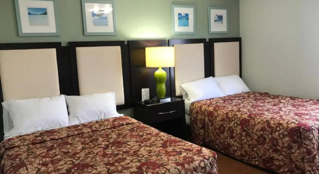 Четырёхместный номер Standard Ocean Lodge Hotel North