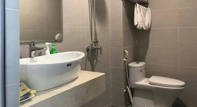 Четырёхместный номер Superior с видом на город Sắc Màu Hotel Hn - by BAY LUXURY