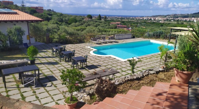 Villa With 5 Bedrooms in San Pier Niceto, With Wonderful sea View, Private Pool and Enclosed Garden - 2 km From the Beach, Book Villa Hotels in Sicily with a Pool, Swimming Pool