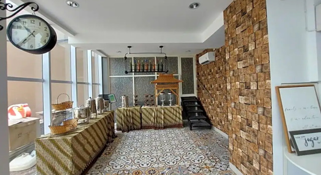 Rumah Familiku 1 Syariah, Book Hotel Hotels in East Java with a Pool, Swimming Pool