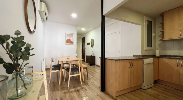Апартаменты с 3 комнатами с балконом Stay U-nique Apartments Urgell