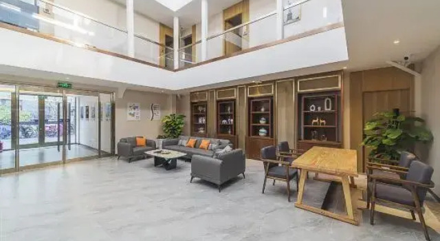 Super 8 Hotel (Beijing Tiananmen Square Qianmen Xiheyan), Забронировать Отель Сичэн Пекин, рядом с Beijing China Numismatic Museum