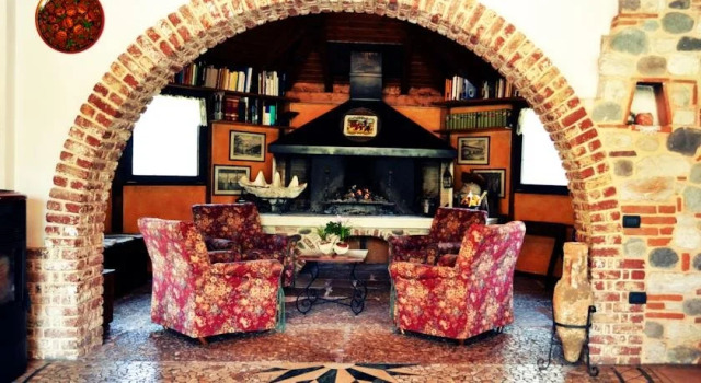 Il Tinello Ristorante Country Hotel, Book Hotel Hotels & Accommodations in Solagna, Hotel