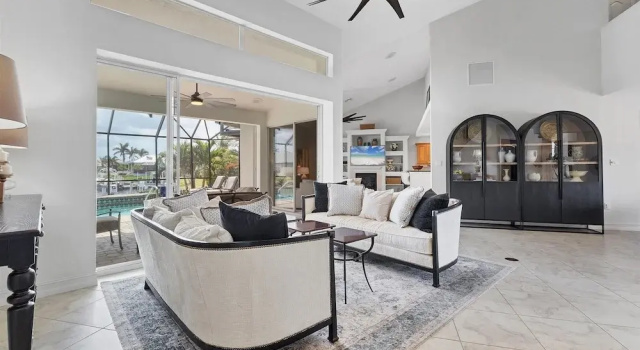 Punta Gorda Isles 4-Bedroom Private Pool Home on Canal 4 Home, Забронировать Дом для отпуска Виллы Пунта Горда, Вилла