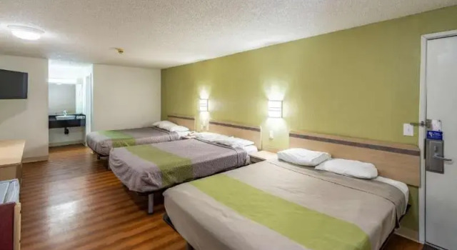 Четырёхместный семейный номер Standard Motel 6 Clarkston WA