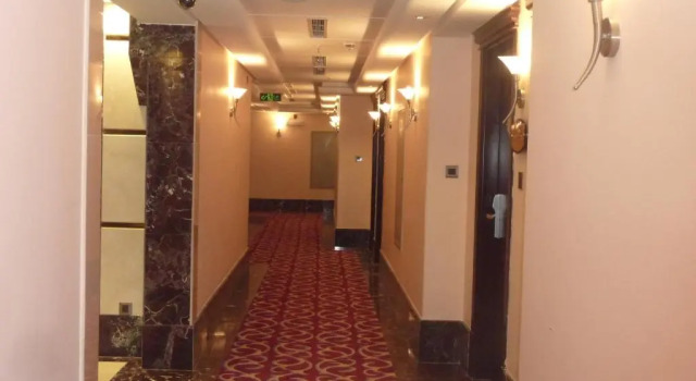 Номер Standard Al Waleed Tower Hotel