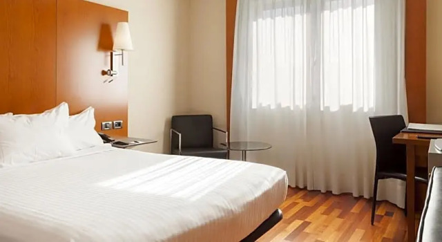 Номер Standard AC Hotel Tarragona by Marriott