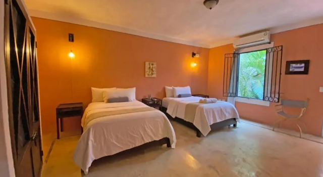 Четырёхместный номер Standard Casa Jade Hotel