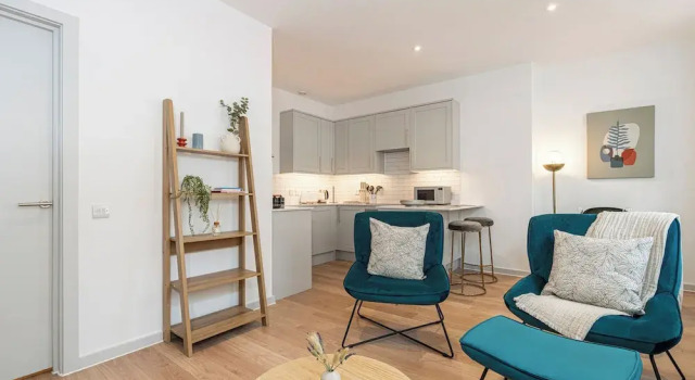 Апартаменты Standard JOIVY Stylish 1 bed flats in Soho