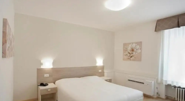 Hotel Roma, Reserva ahora Hotel Palmanova Véneto
