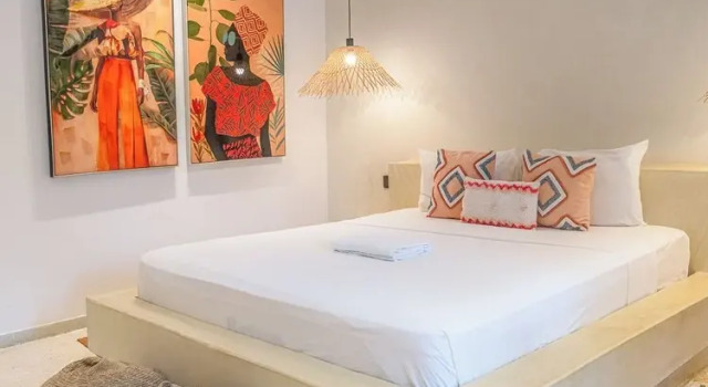 Вилла Comfort Solymar Staffed Beach Front Villa