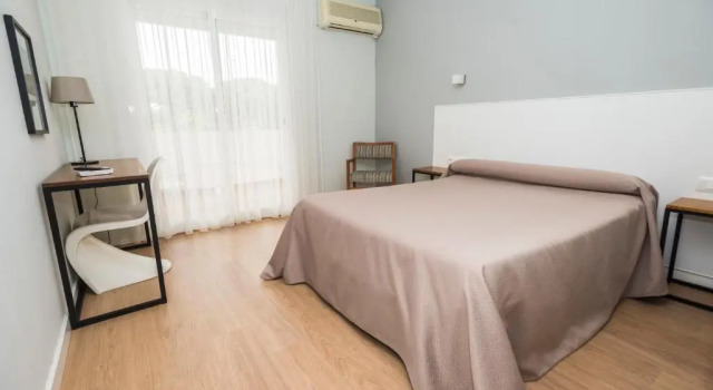 Hostal Las Cumbres, Забронировать Отель Отели Конил-де-ла-Фронтера с бассейном, Бассейн