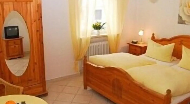 Hotel Linde, Забронировать Отель Муттерштадт Pfalz