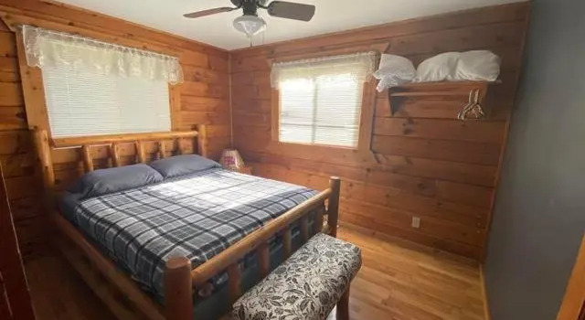 Warrens Cabin, Prenota Hotel Warrens Wisconsin