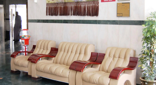 Al Ferdous Hotel Apartments, Rezervați Apartament Hoteluri în Al Ḩayrah cu parcare, Parcare