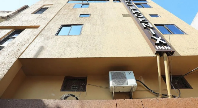 OYO 26612 Phoenix Inn