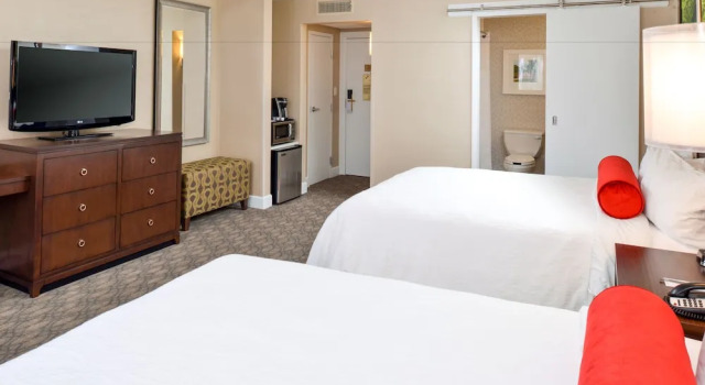 Четырёхместный номер Standard Inn at DePauw