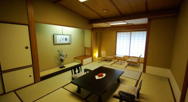 Japanese-style Zimmer Kasuga Hotel