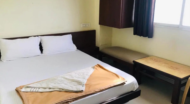 STAYMAKER Bright Palace Residency, Rezervovat Hotel Hotely v Bangalore s parkováním, Parkování