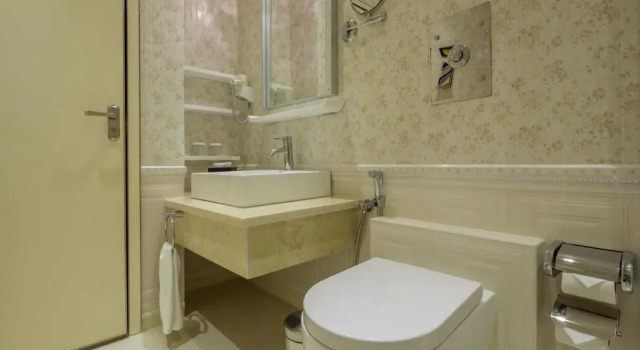 Полулюкс Deluxe Al Ahsa Grand Serviced Apartment