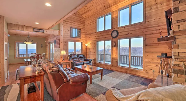 Коттедж Spacious Slaty Fork Home ~ 12 Mi to Snowshoe