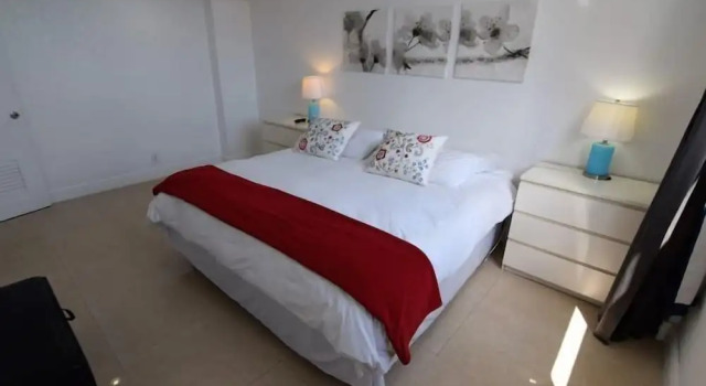 Amazing 2 Bed 2 Bath With Ocean View @ Tides, Varaa Hotelli Hotellit Panhandle Florida uima-altaalla, Uima-allas