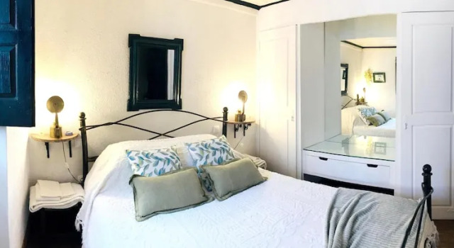 House with 2 Bedrooms in Gandra, with Wonderful Mountain View, Pool Access, Enclosed Garden - 26 Km From the Beach, Book Vacation Home Ponte de Lima 