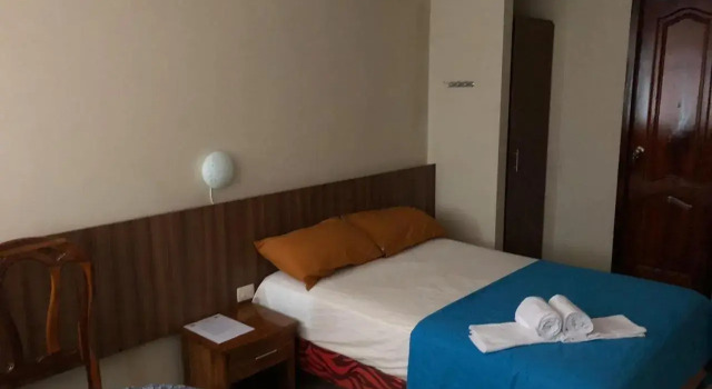 Luz de Aurora HOTEL, Book Hotel Hotels in Manabi with Parking, Parking