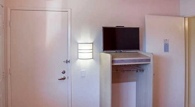 Номер Deluxe Motel 6-Ukiah, CA