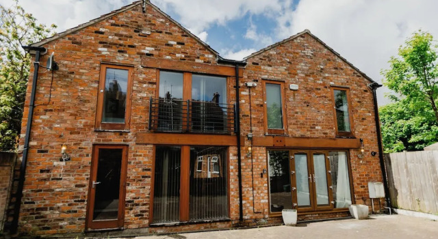 Platform Avenues 5 Bed House