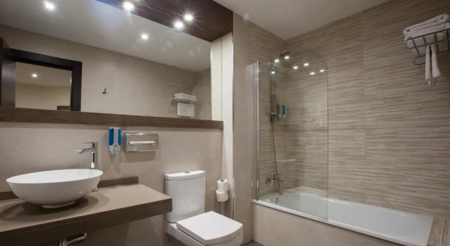 Трёхместный номер Standard Hotel Don Paco